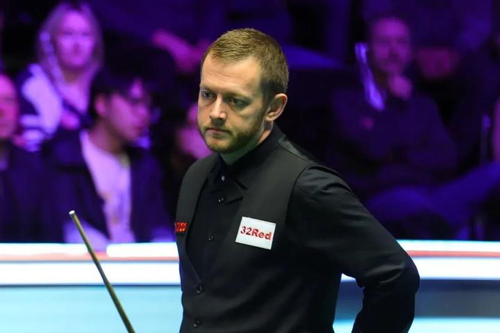 他在比赛中 他在比赛中